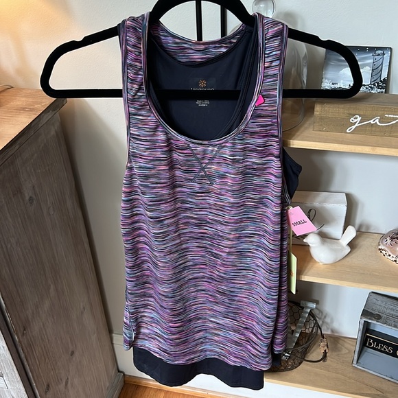 NWT Tangerine Brand Double Layer Workout Tank Size Small - Picture 3 of 5